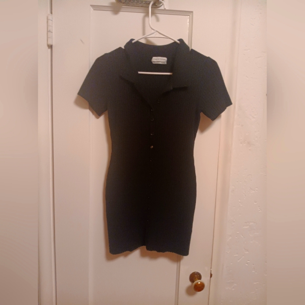 Elegant Black Button-Up Dress